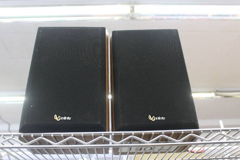 lot 140 image: Lot of (2) Infinity Bookshelf Speakers