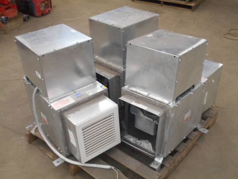 lot 34 image: (3) Comercial Greenheck HVAC Boxes ...
