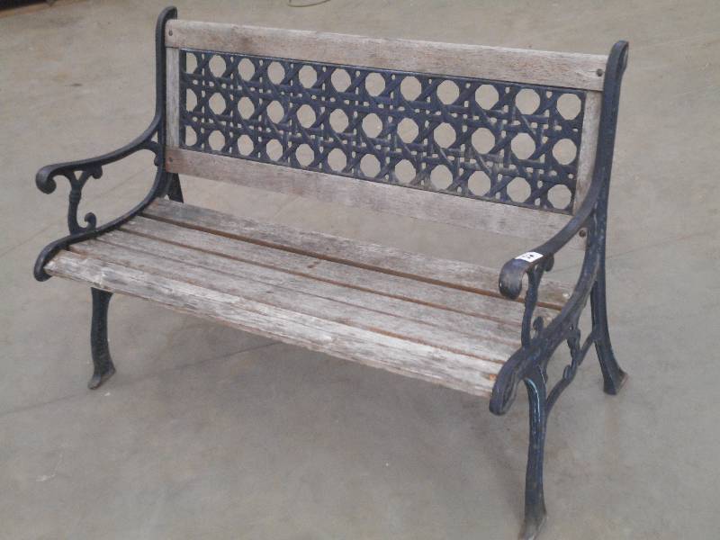 lot 52 image: Heavy Duty Cast-Iron Frame Garden B...