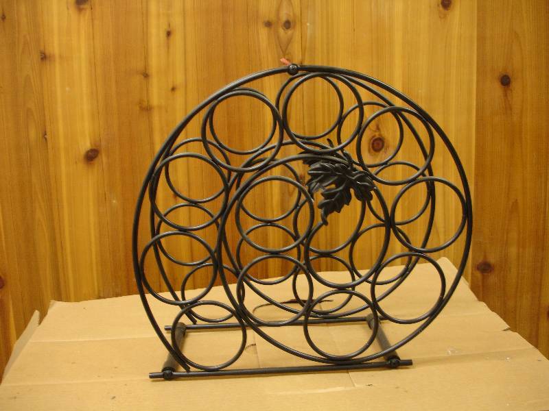 lot 10 image: Wine Rack
