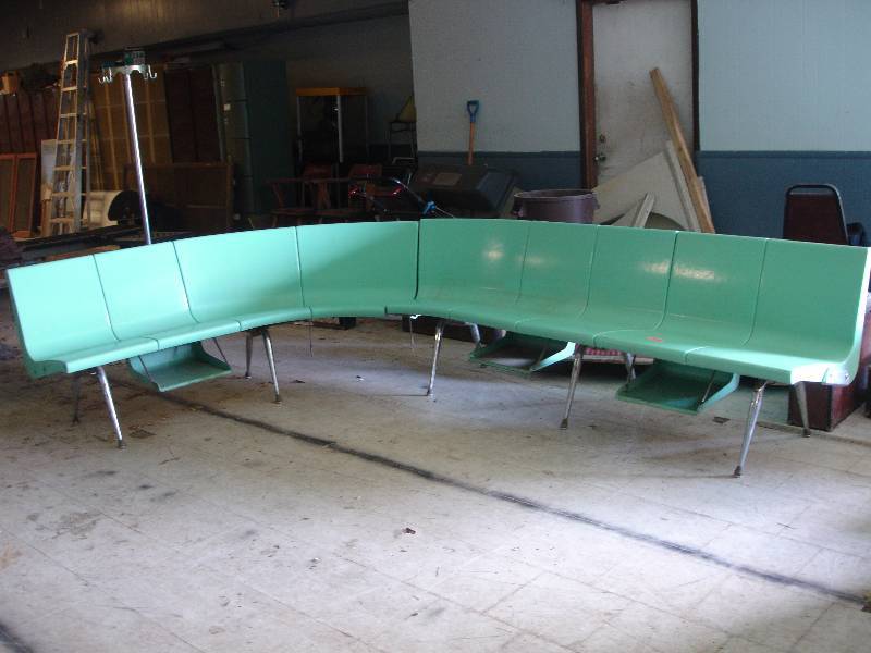 lot 29 image: Brunswick Seating
