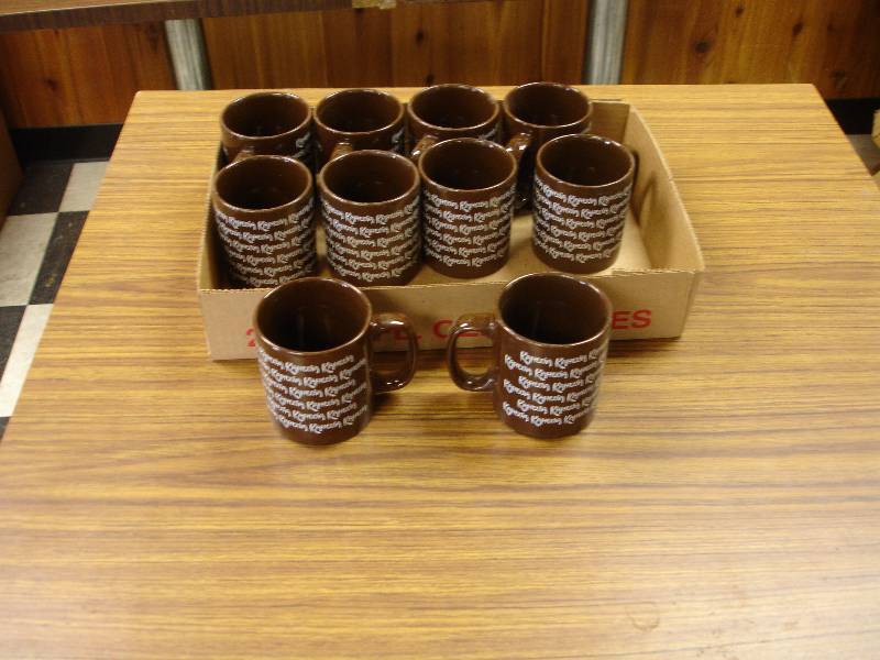 lot 65 image: Kahlua Coffee Mugs