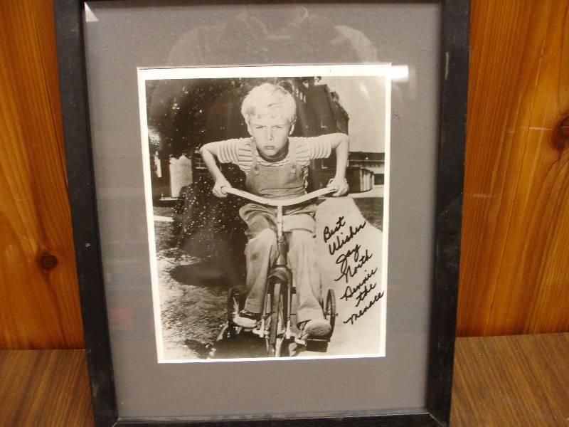 lot 87 image: Black and White Photo