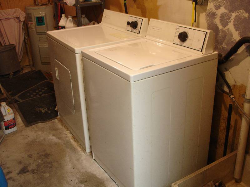 lot 118 image: washerdryer