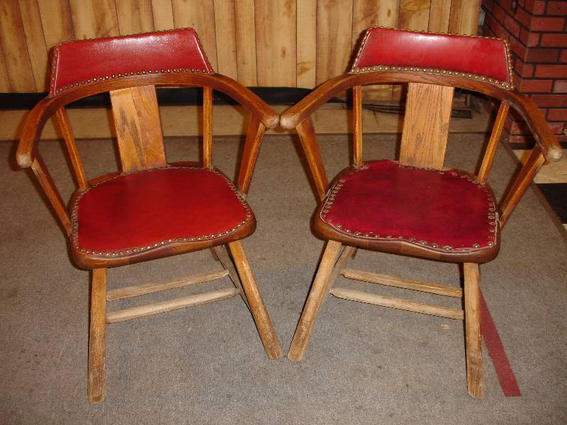 lot 126 image: Chairs