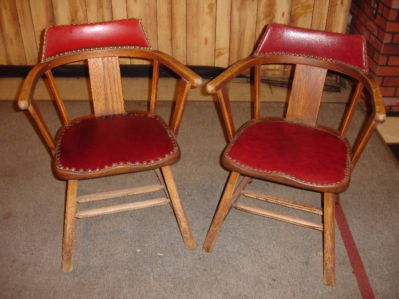 lot 129 image: Chairs