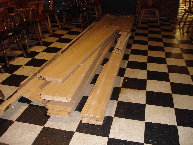 lot 148 image: Maple Wood
