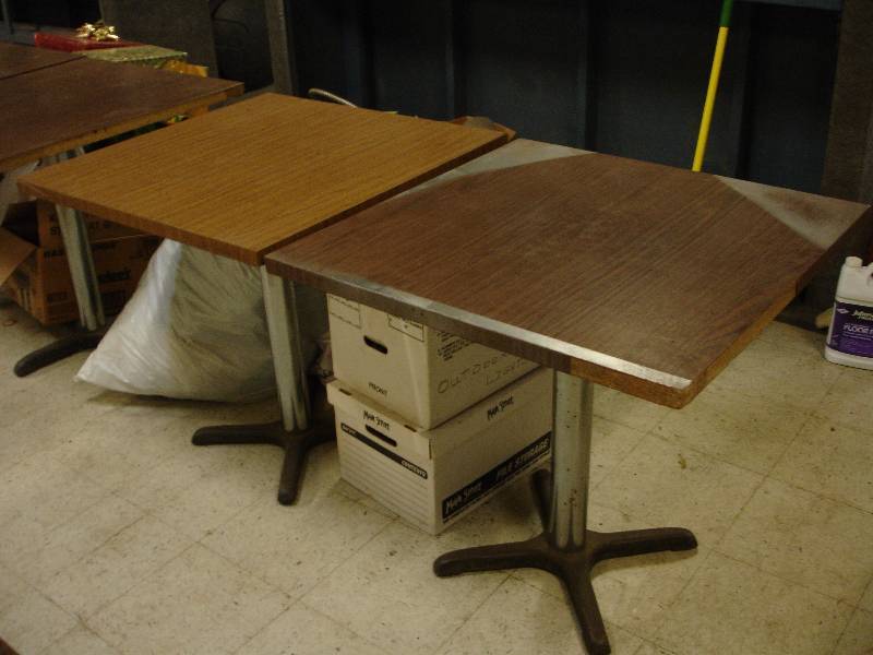lot 171 image: Tables