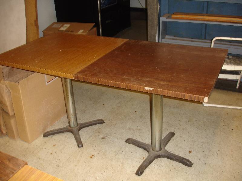 lot 174 image: Tables