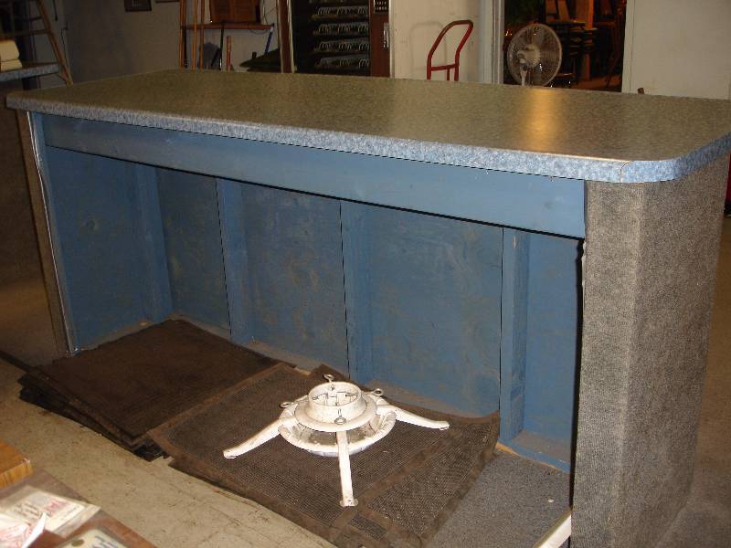 lot 186 image: Counter