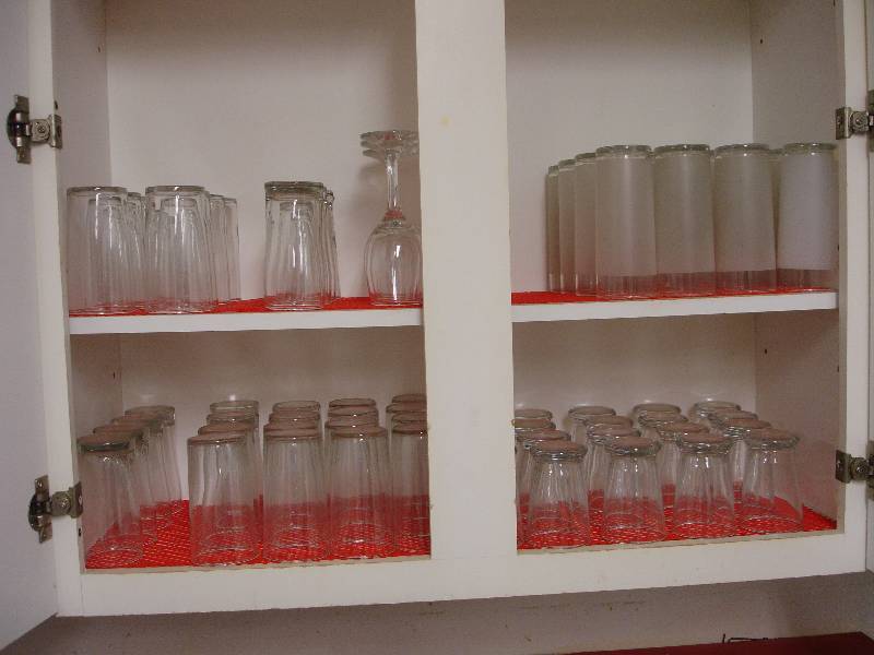 lot 213 image: Glasses