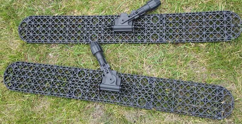 Lot of two dust mop heads and one handle
