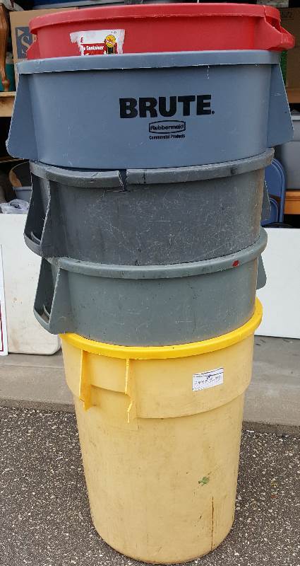 Lot of five industrial trash barrels