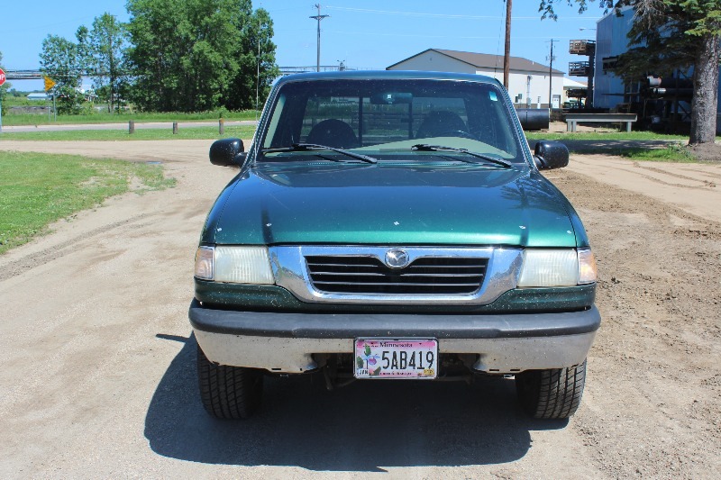 1999 Mazda B3000