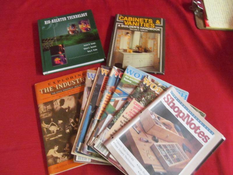 lot 45 image: How To Books