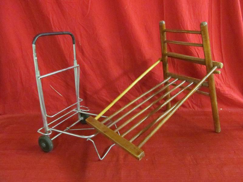 lot 73 image: Vintage Rack