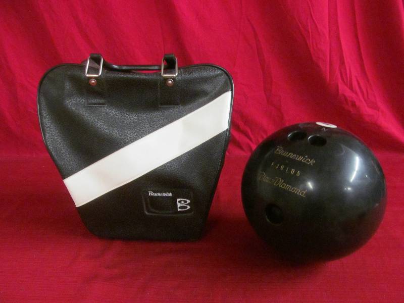 lot 78 image: Bowling Ball
