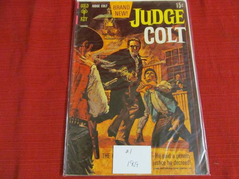 lot 106 image: Comic