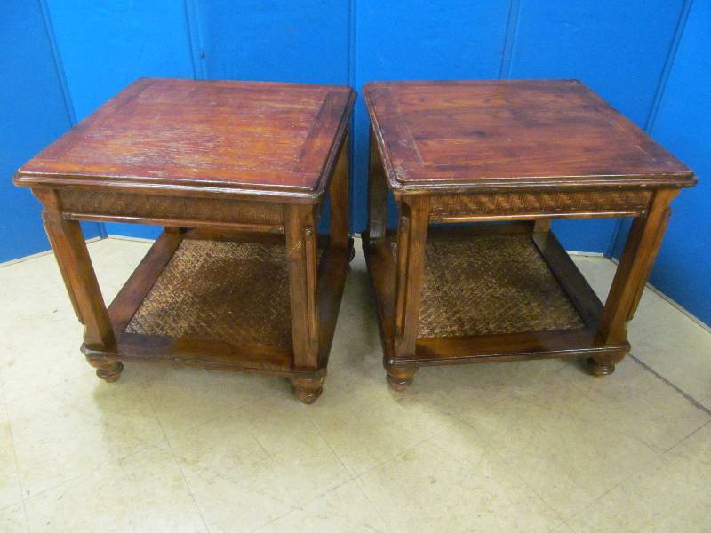 lot 204 image: End Tables