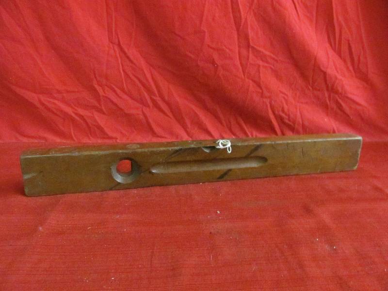lot 208 image: Wood Level