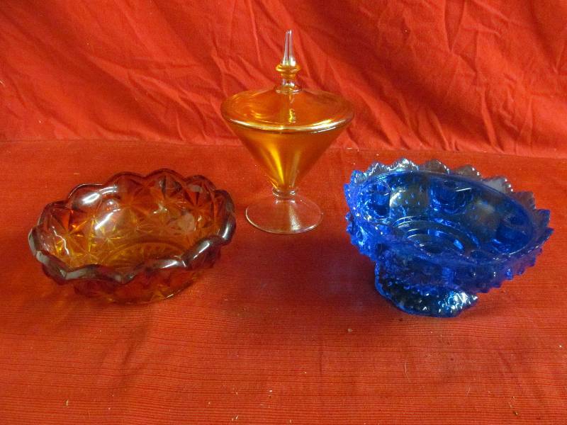 lot 212 image: Glassware