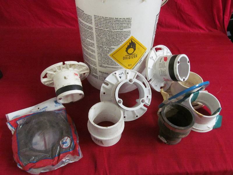 lot 223 image: Plumbing Flanges