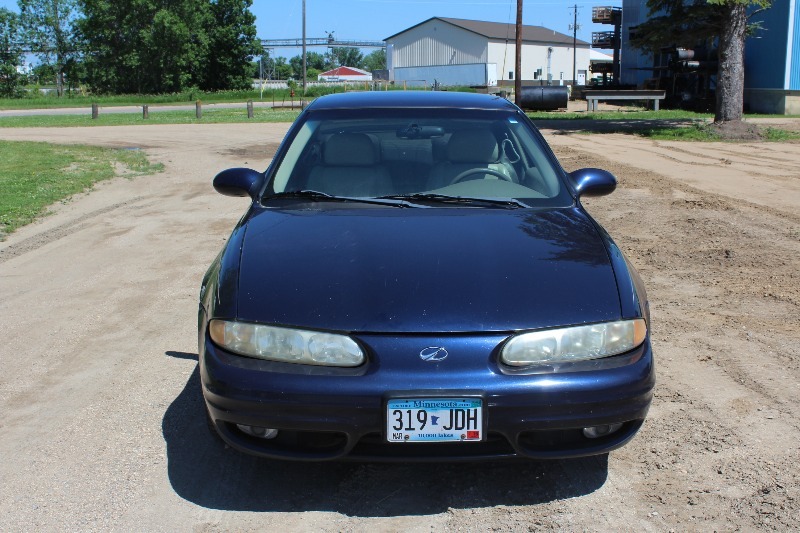 2001 Oldsmobile Aurora Alero GLS