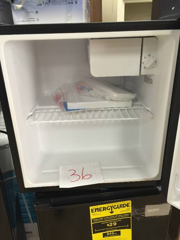 lot 36 image: Haier 1.7 cu ft Refrigerator, Black Modell HC17SW20RB  New