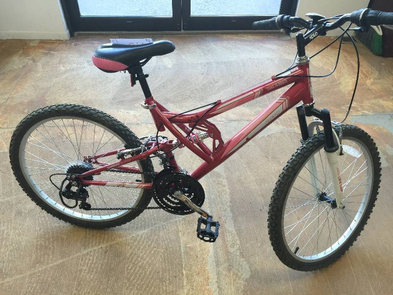 huffy trail runner kolo 2200