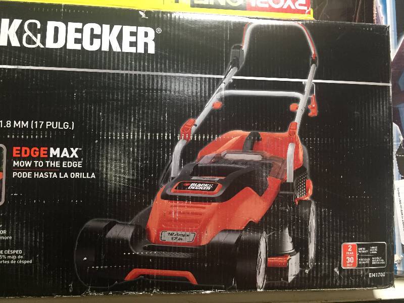 lot 42 image: Black and Decker 17 in. Walk-Behind Corded Electric Mower NEW EM1700
