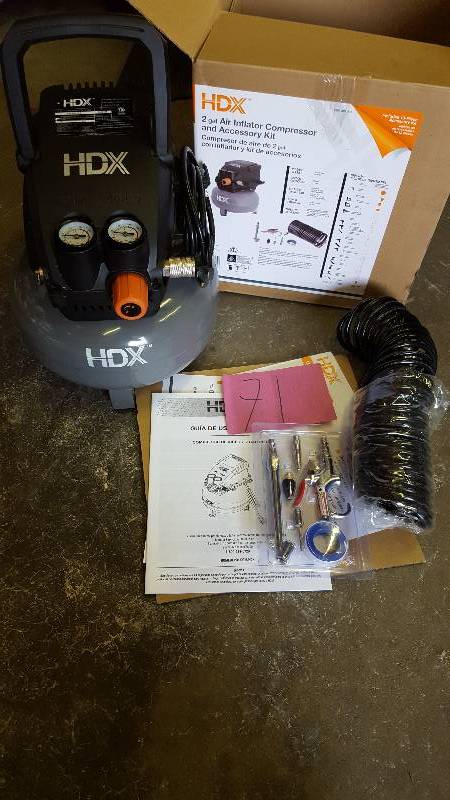 lot 71 image: HDX 2 gal Air Compressor Kit New