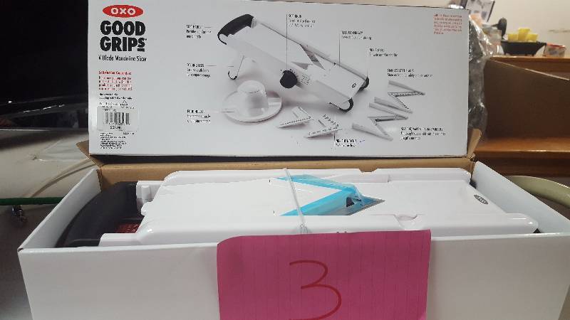 OXO Good Grips White V-Blade Mandoline Slicer New