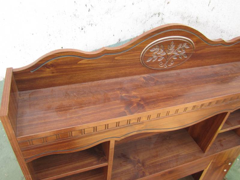 lot 42 image: Twin headboard ...