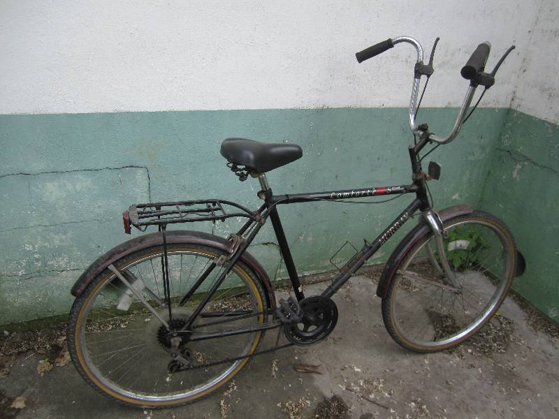 lot 86 image: Vintage Murray Comfort bicycle...
