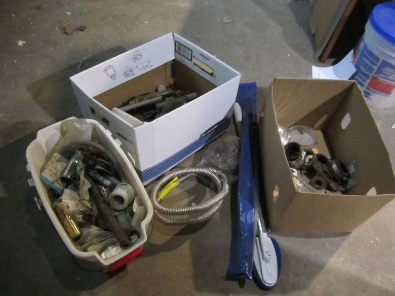 lot 108 image: Lot of plumbing rebar flex, gas pip...