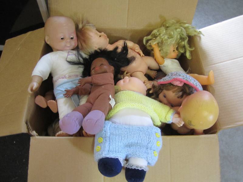 lot 112 image: Large lot of vintage baby dolls and...