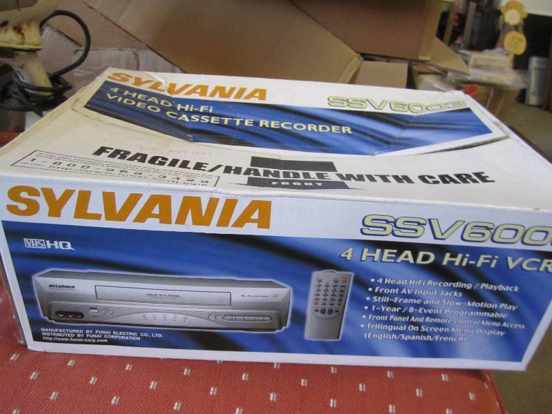 lot 137 image: Sylvinia 4 head Hi-fi video cassett...