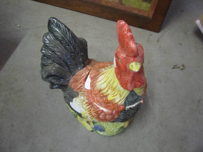 lot 142 image: Decorative chicken shaped candy con...