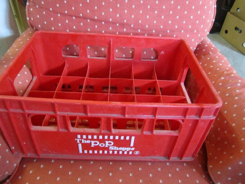 lot 144 image: The pop shoppe red pop bottle stora...