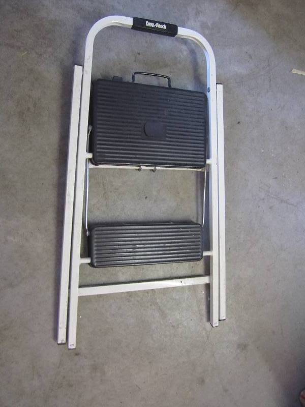 lot 149 image: Easy reach step ladder ...