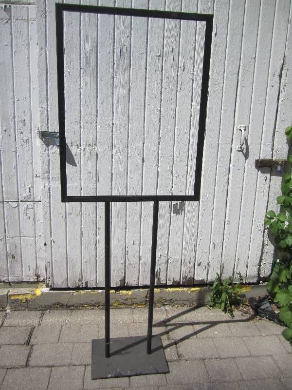 lot 152 image: Black metal sign display holder ...