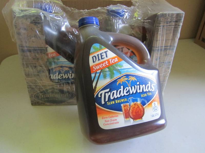 lot 189 image: 3 one gallon jugs of diet tradwinds...