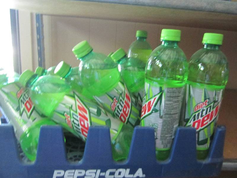 lot 190 image: Lot of 24 oz diet mtn dew ...