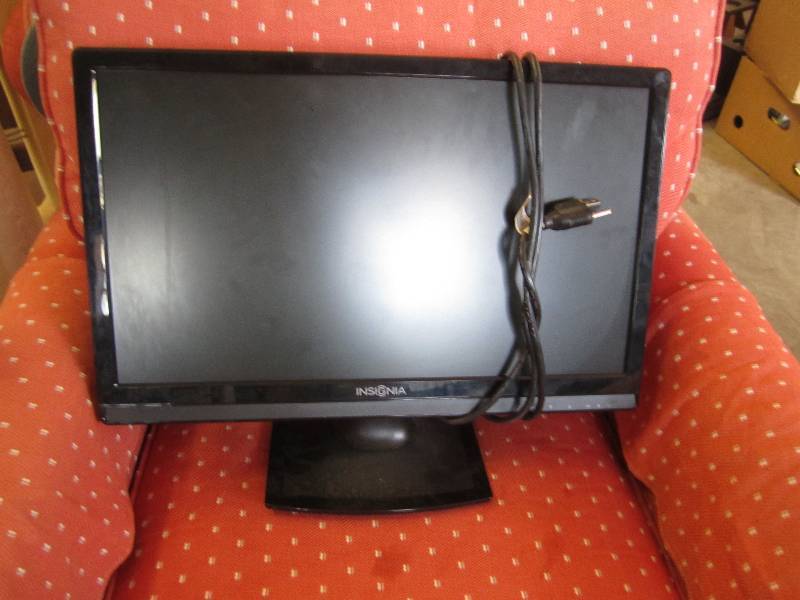 lot 228 image: Insgnia 22 monitor...