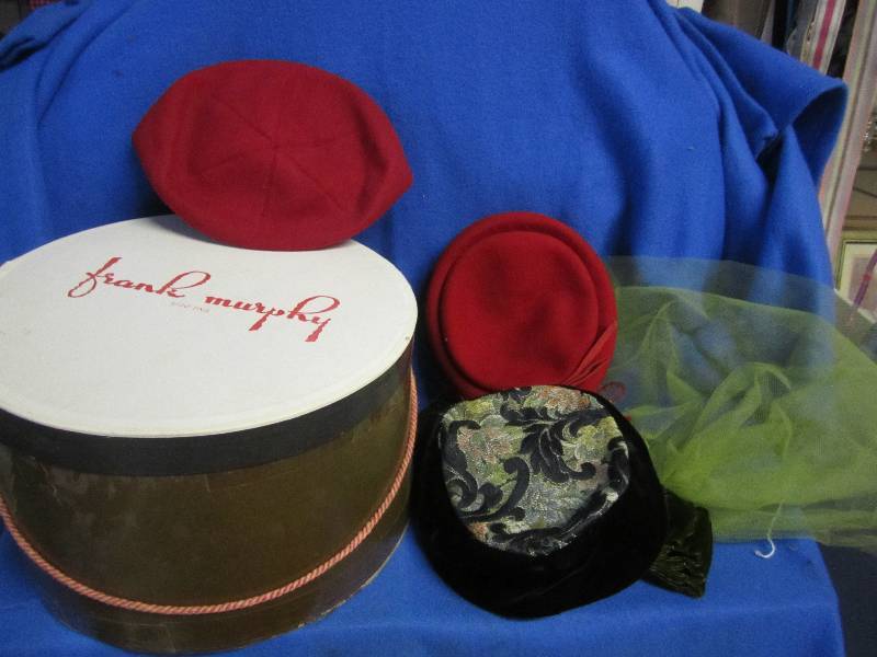 lot 10 image: Lot of Vintage original Caroline ha...