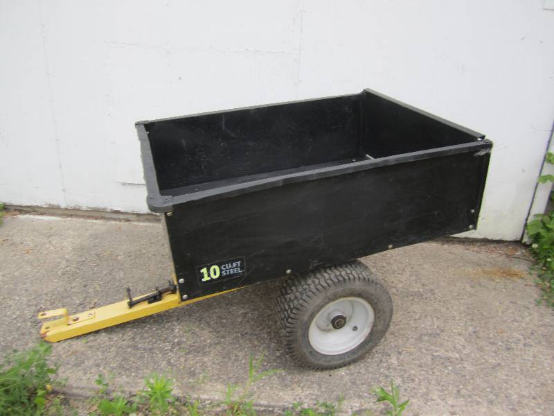 lot 263 image: Yard works garden trailer, heavy du...