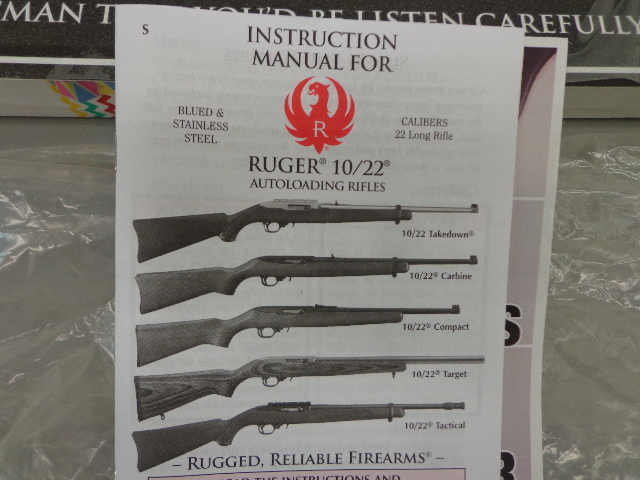 lot 5 image: Ruger 1022 semi-auto with poly stock