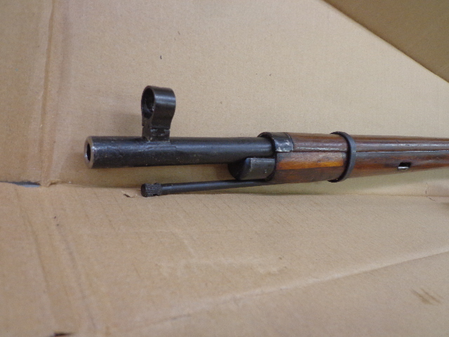lot 15 image: Mosin-Nagant M9130 bolt action Rifle