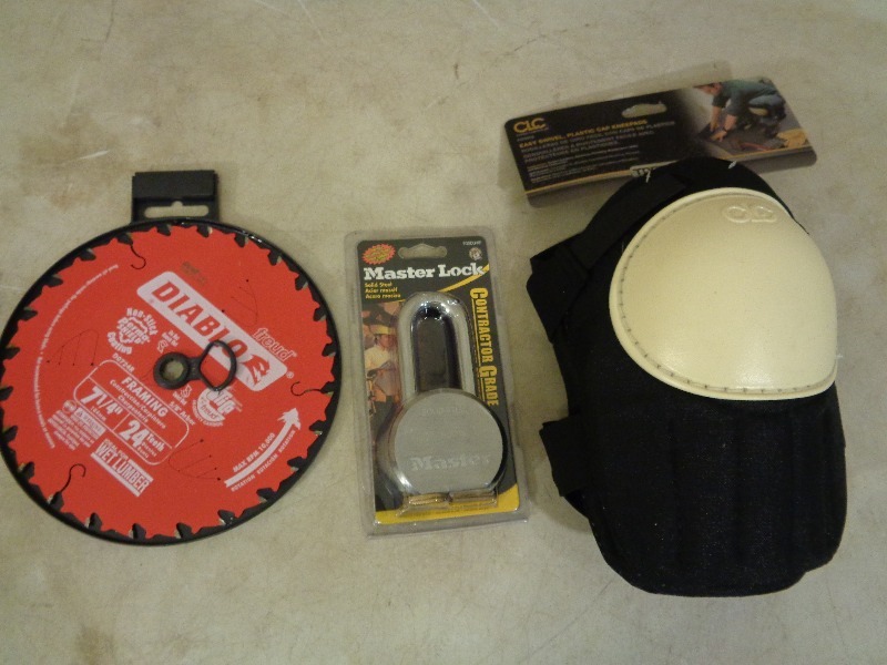 New Diablo Blade, New Knee Pads, and More
