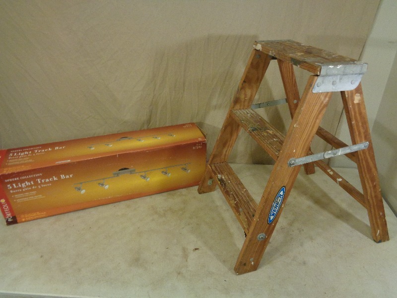 New Light and Werner Step Ladder